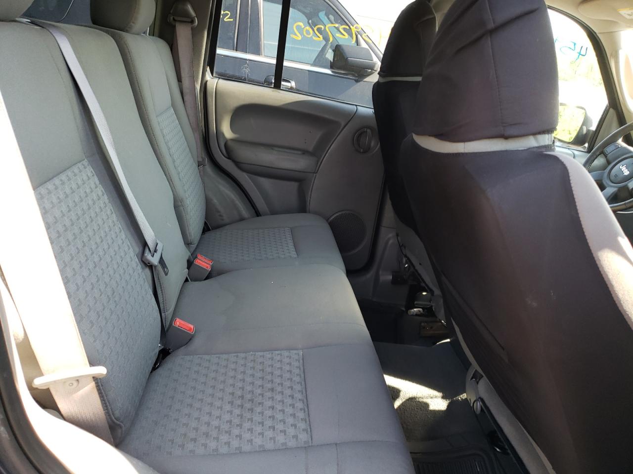 Photo 6 from auction – 2007 JEEP LIBERTY SP with VIN 1J4GL48K77W645460