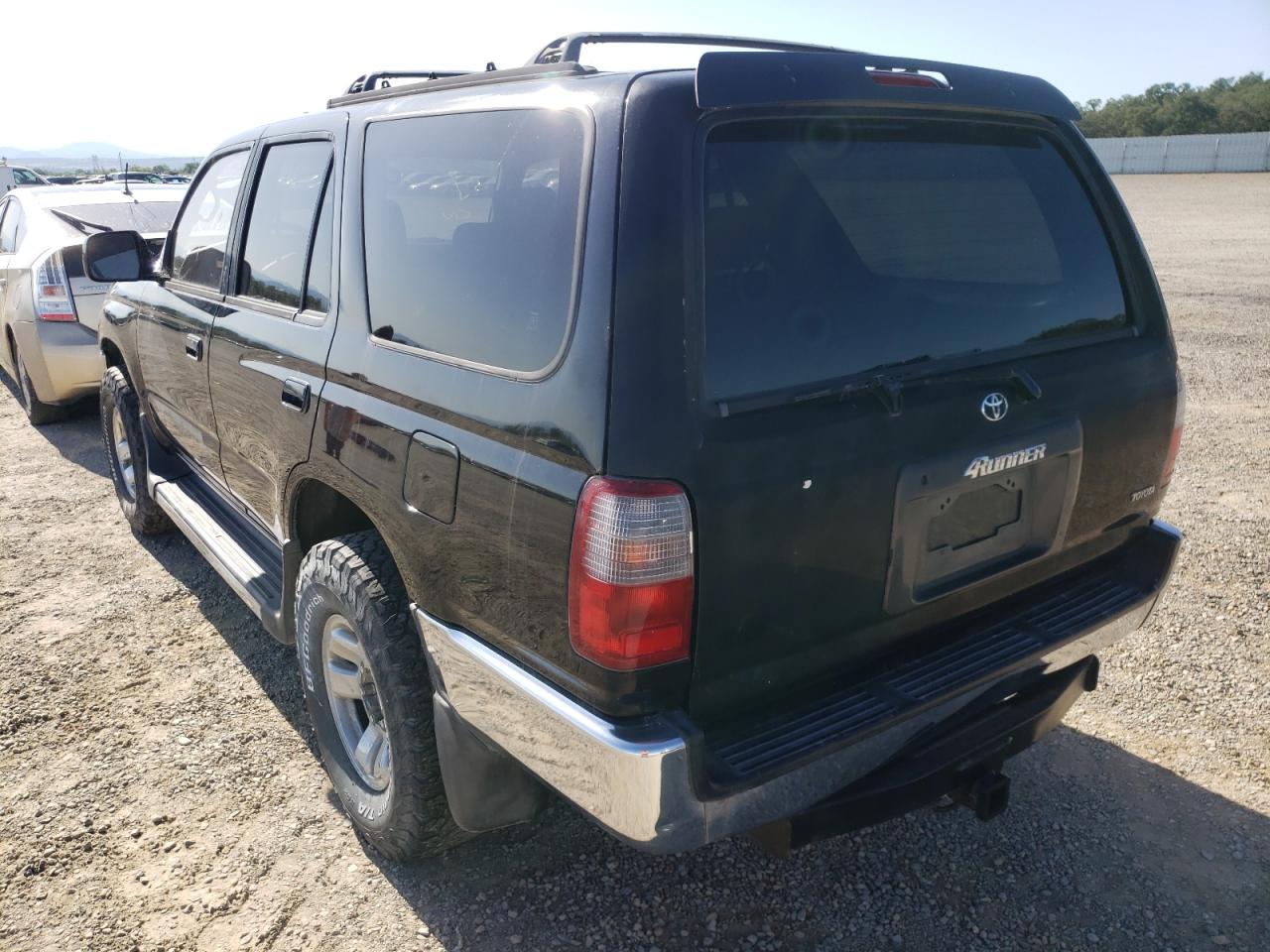 Photo 3 from auction – 1997 TOYOTA 4RUNNER with VIN JT3GN86R6V0028305