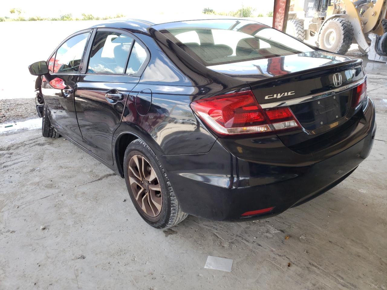 Photo 3 from auction – 2014 HONDA CIVIC EX with VIN 2HGFB2F87EH541743