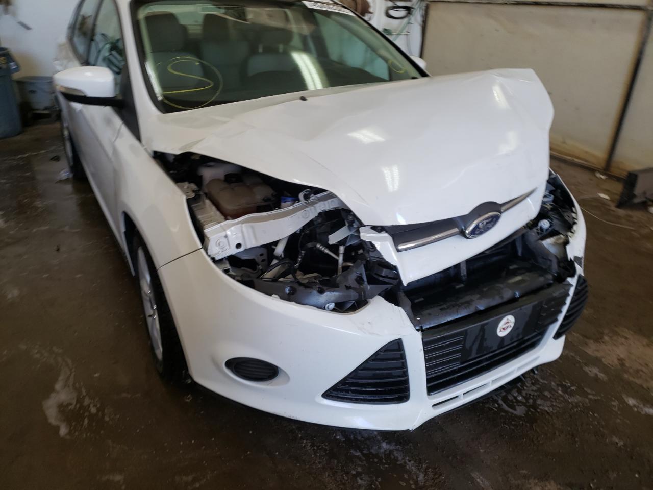 Photo 10 from auction – 2014 FORD FOCUS SE with VIN 1FADP3F28EL403503