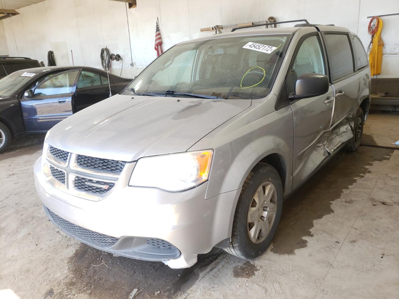Photo 2 from auction – 2013 DODGE GRAND CARA with VIN 2C4RDGBG7DR579529
