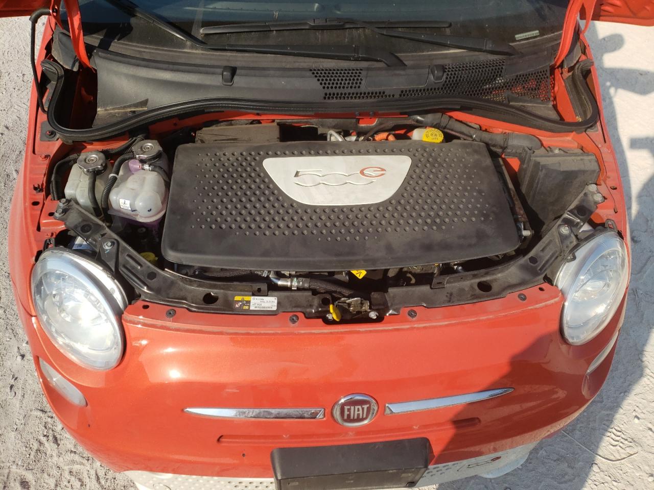 Photo 7 from auction – 2015 FIAT 500 ELECTR with VIN 3C3CFFGE2FT603418