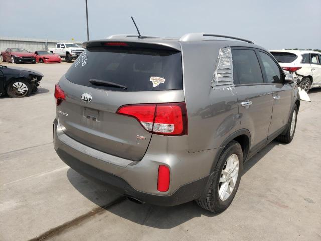 Photo 4 from auction – 2014 KIA SORENTO LX with VIN 5XYKT4A72EG438636