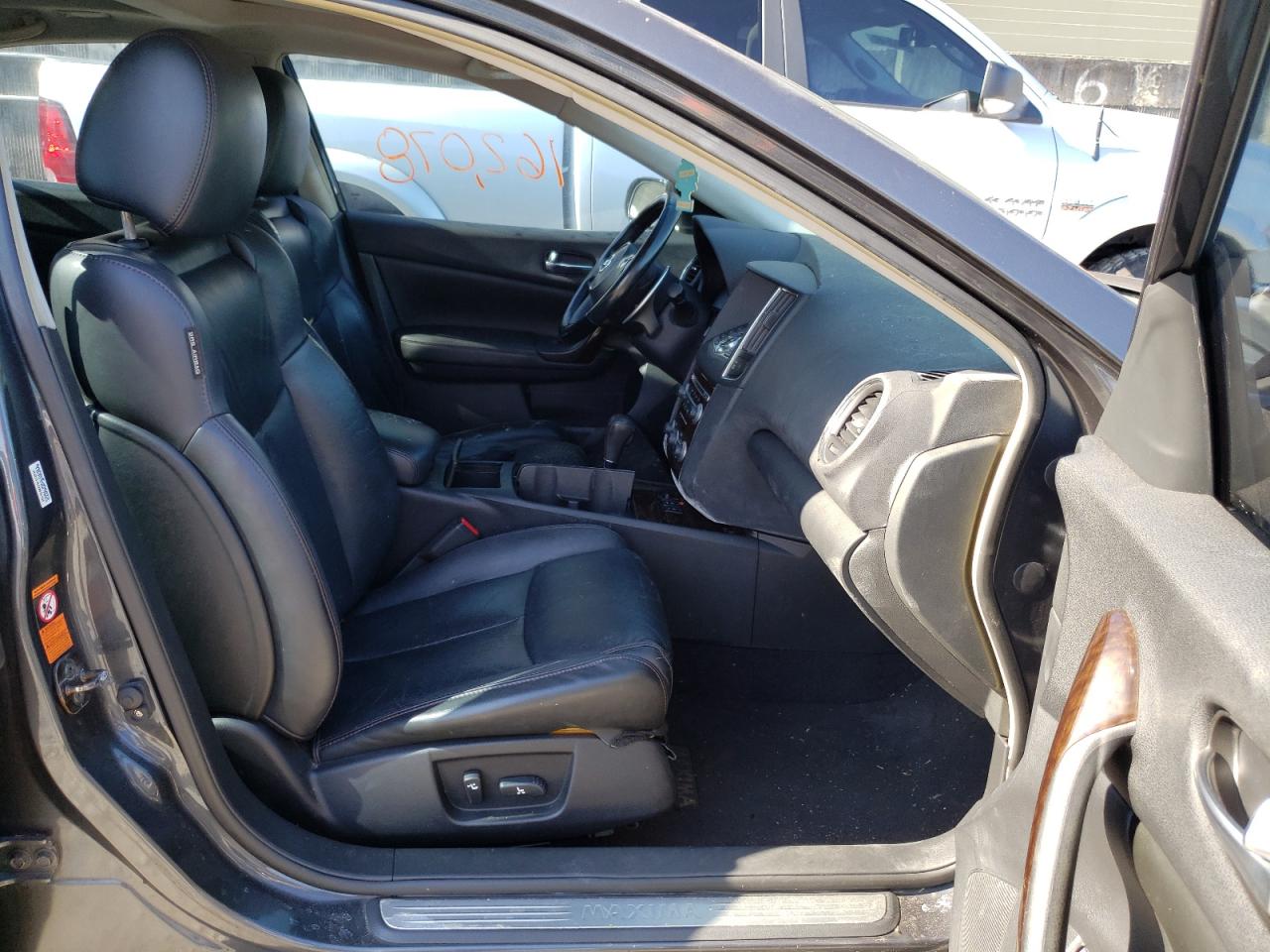 Photo 5 from auction – 2009 NISSAN MAXIMA S with VIN 1N4AA51E59C854587