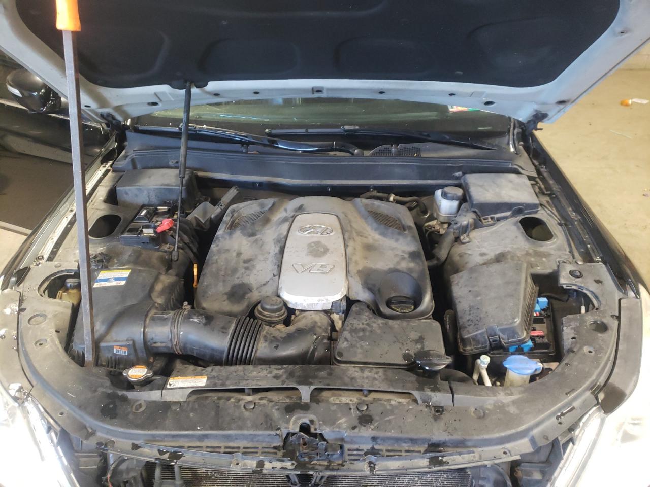 Photo 7 from auction – 2011 HYUNDAI GENESIS 4. with VIN KMHGC4DF6BU119612