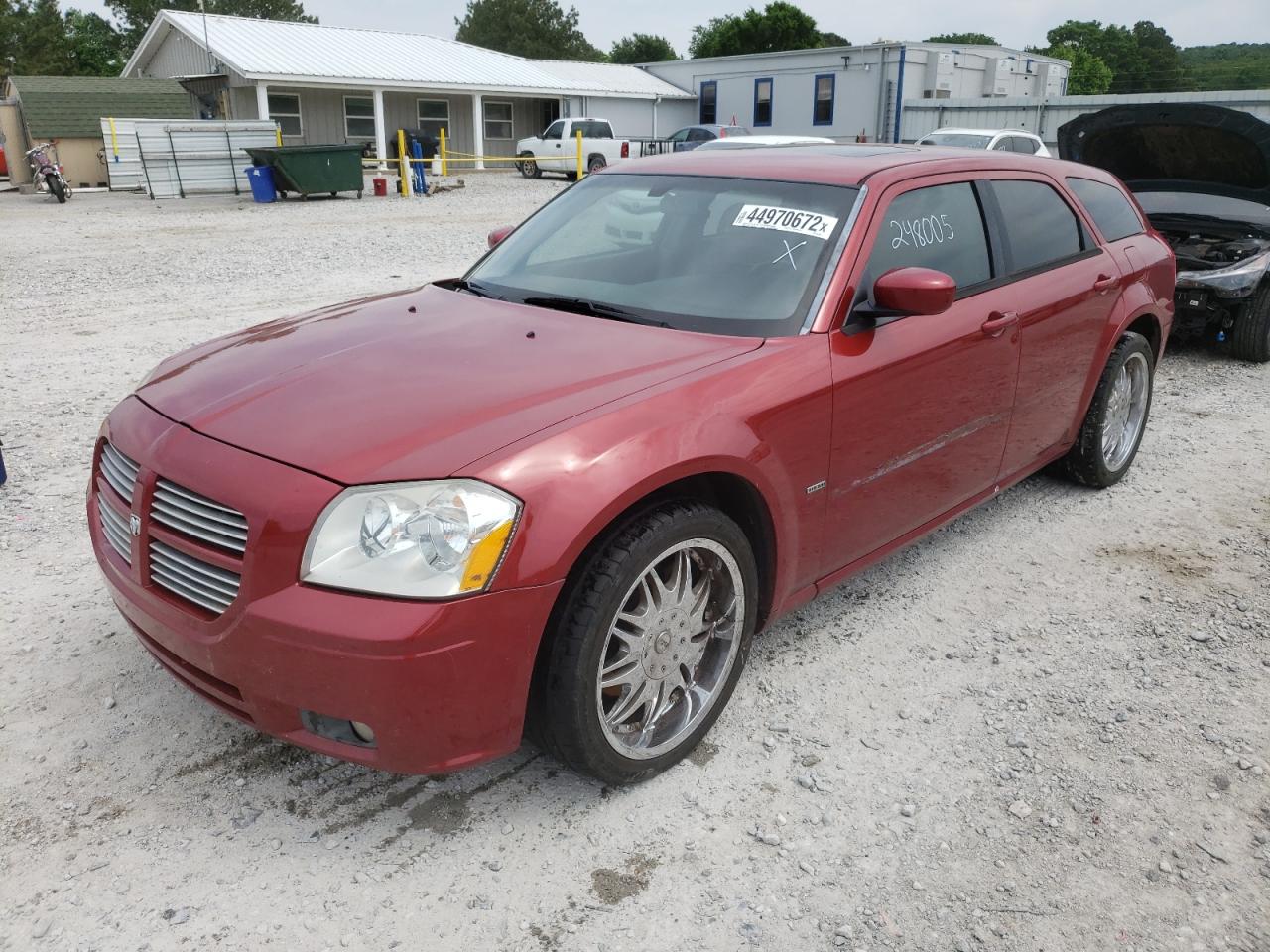 Photo 2 from auction – 2005 DODGE MAGNUM R/T with VIN 2D4GV582X5H641083