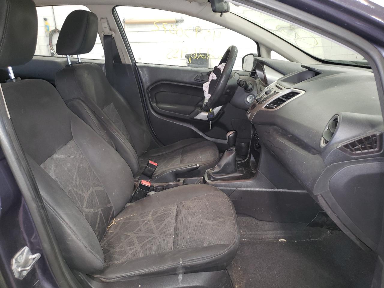 Photo 5 from auction – 2012 FORD FIESTA SE with VIN 3FADP4EJ5CM118364