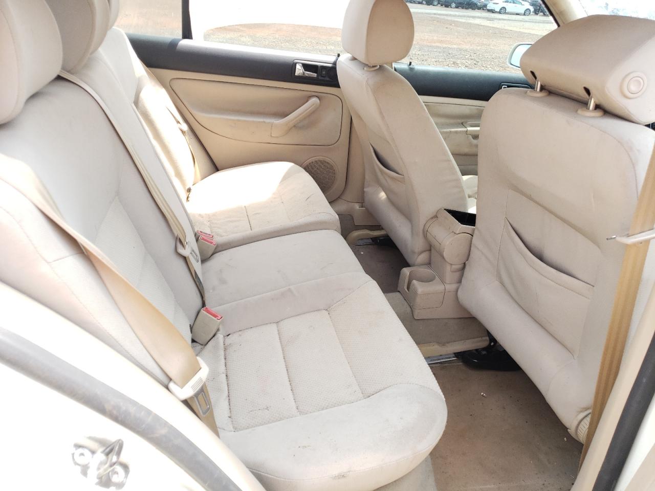 Photo 6 from auction – 2004 VOLKSWAGEN JETTA GLS with VIN 3VWSR69M94M100587