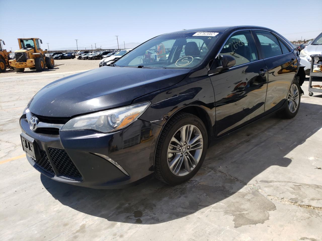 Photo 2 from auction – 2015 TOYOTA CAMRY LE with VIN 4T1BF1FK0FU901582