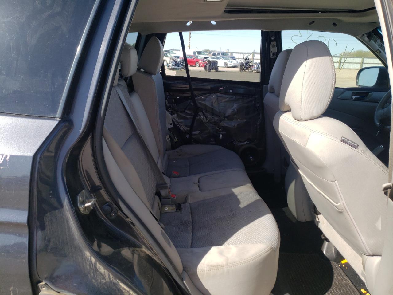 Photo 6 from auction – 2012 SUBARU FORESTER 2 with VIN JF2SHADC4CH444016