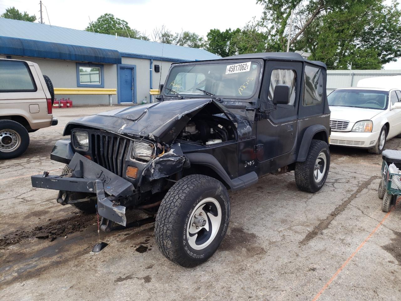 Photo 2 from auction – 1993 JEEP WRANGLER / with VIN 1J4FY19P8PP243138
