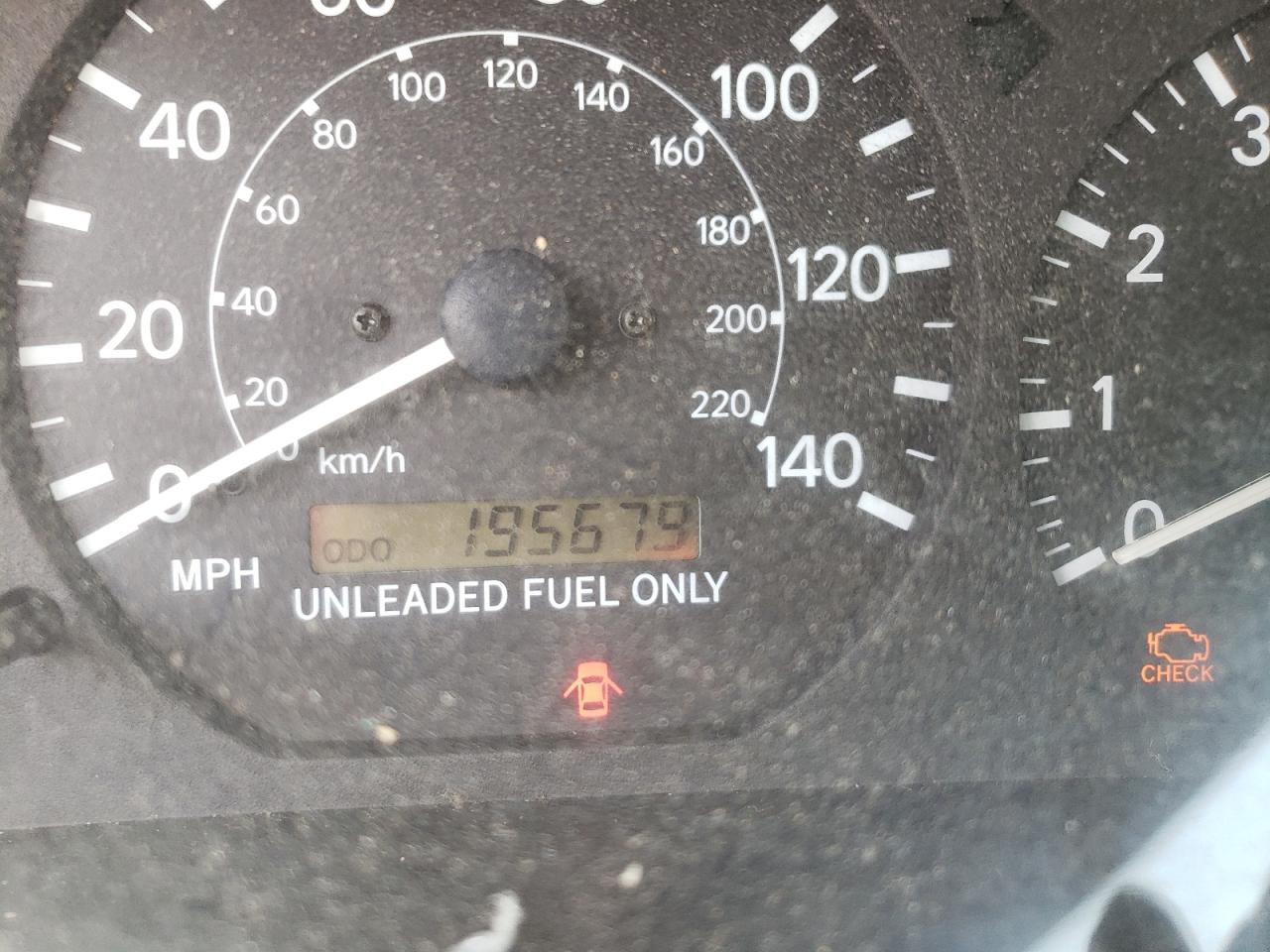 Photo 8 from auction – 1997 TOYOTA CAMRY CE with VIN 4T1BG22K6VU100176