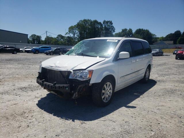 Photo 2 from auction – 2015 CHRYSLER TOWN & COU with VIN 2C4RC1BG3FR588148