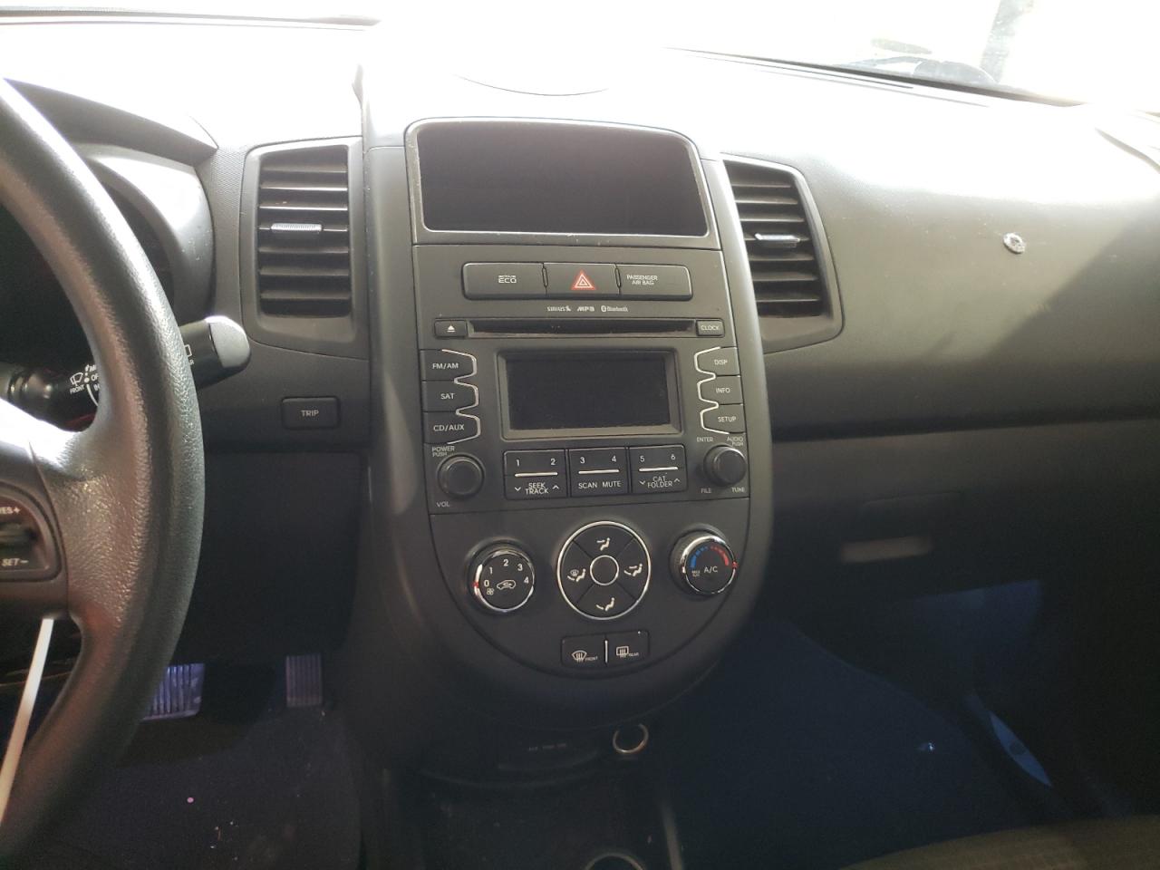 Foto 9 de la subasta – 2012 KIA SOUL con VIN KNDJT2A57C7440312