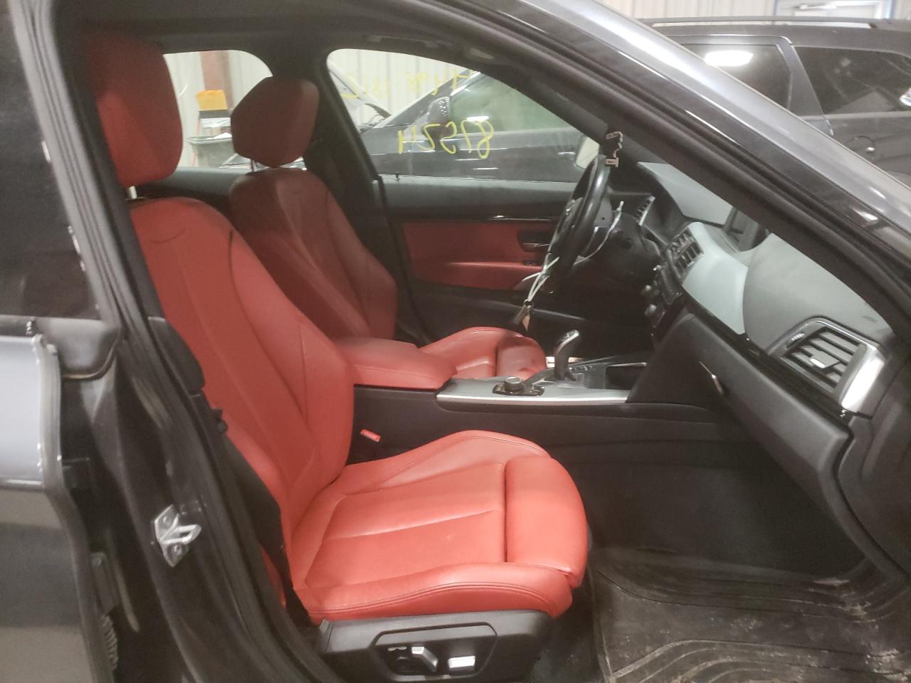 Photo 5 from auction – 2017 BMW 330 XIGT with VIN WBA8Z9C50HG452986