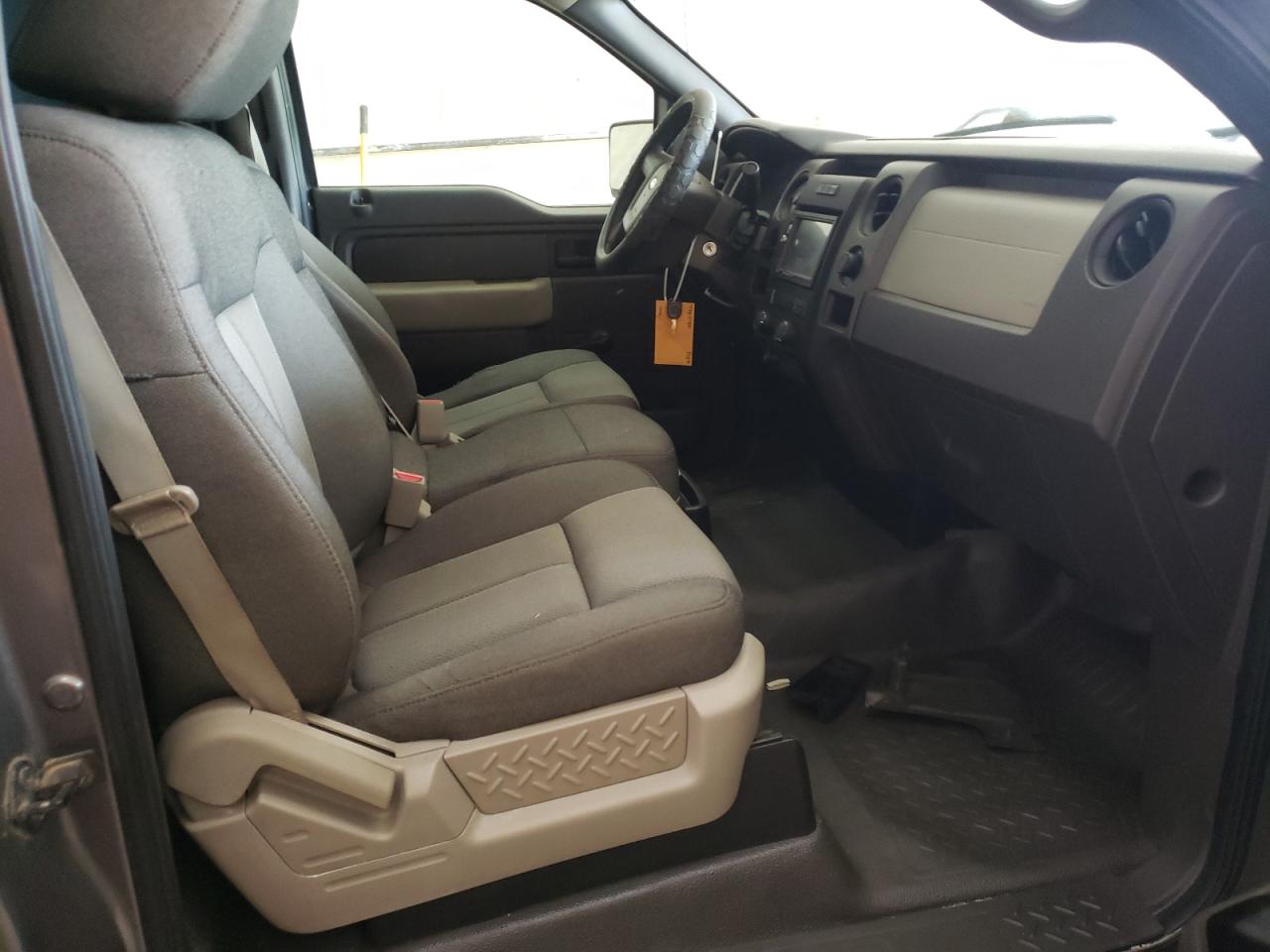 Photo 5 from auction – 2009 FORD F150 with VIN 1FTRF12W59KB51186