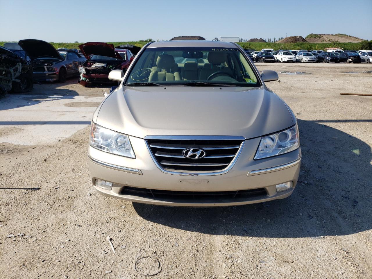 Photo 9 from auction – 2009 HYUNDAI SONATA SE with VIN 5NPEU46C49H439639