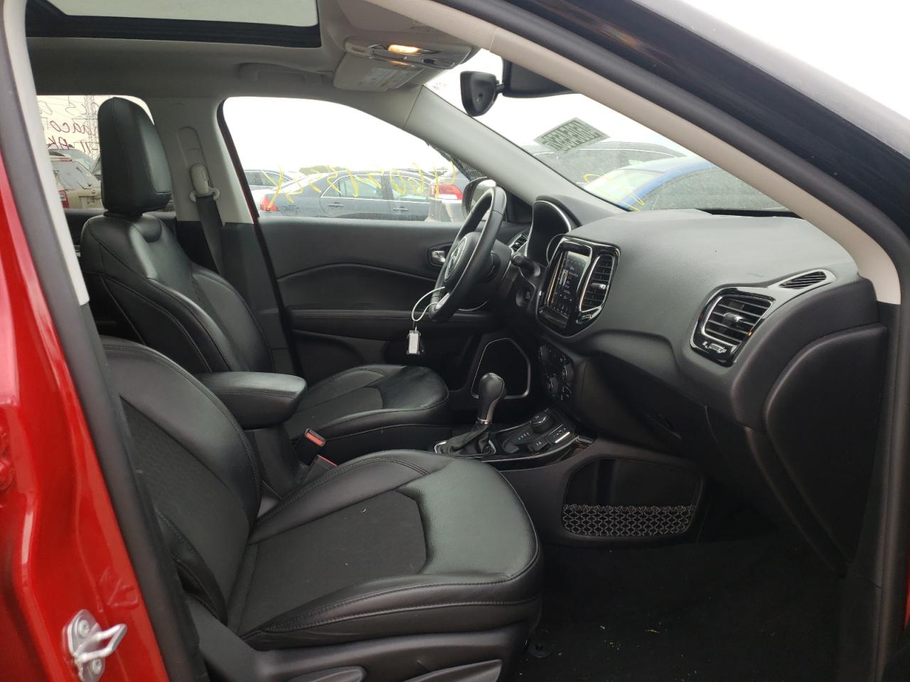 Photo 5 from auction – 2018 JEEP COMPASS LA with VIN 3C4NJDBB2JT395280