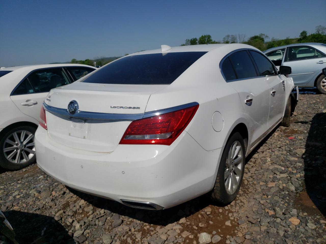 Photo 4 from auction – 2015 BUICK LACROSSE with VIN 1G4GB5G39FF281691
