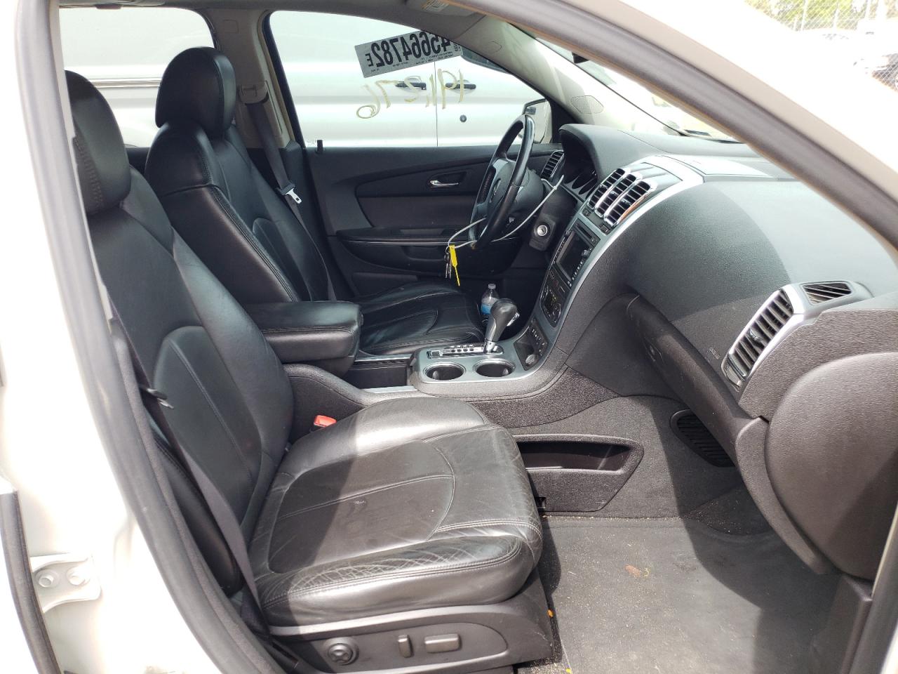 Photo 5 from auction – 2007 GMC ACADIA SLT with VIN 1GKEV33767J146543