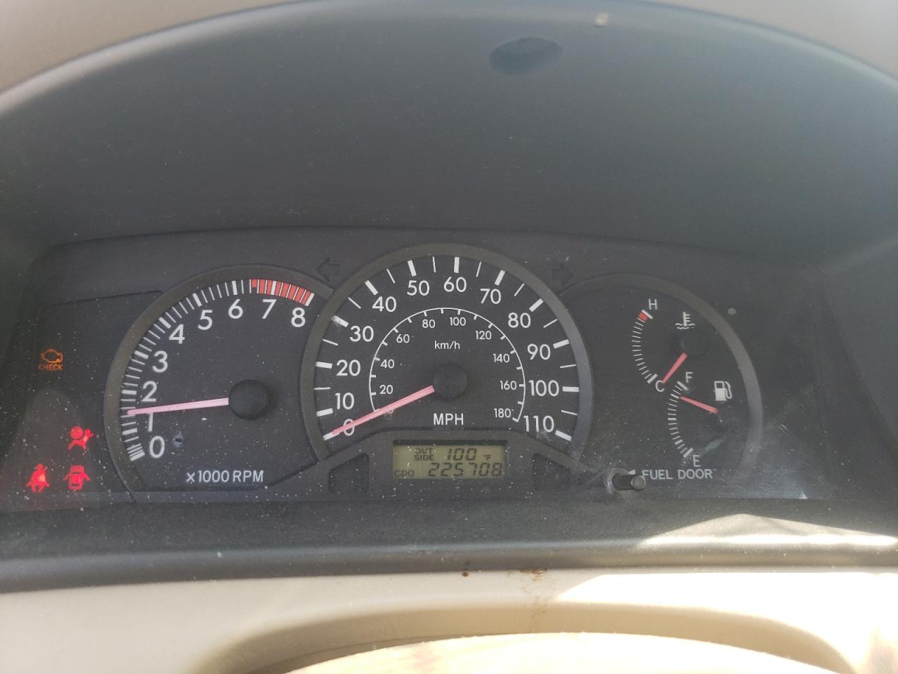 Photo 8 from auction – 2003 TOYOTA COROLLA with VIN 1NXBR32E73Z008467