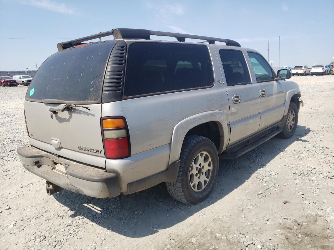 Photo 4 from auction – 2004 CHEVROLET SUBURBAN K with VIN 3GNFK16Z74G149286