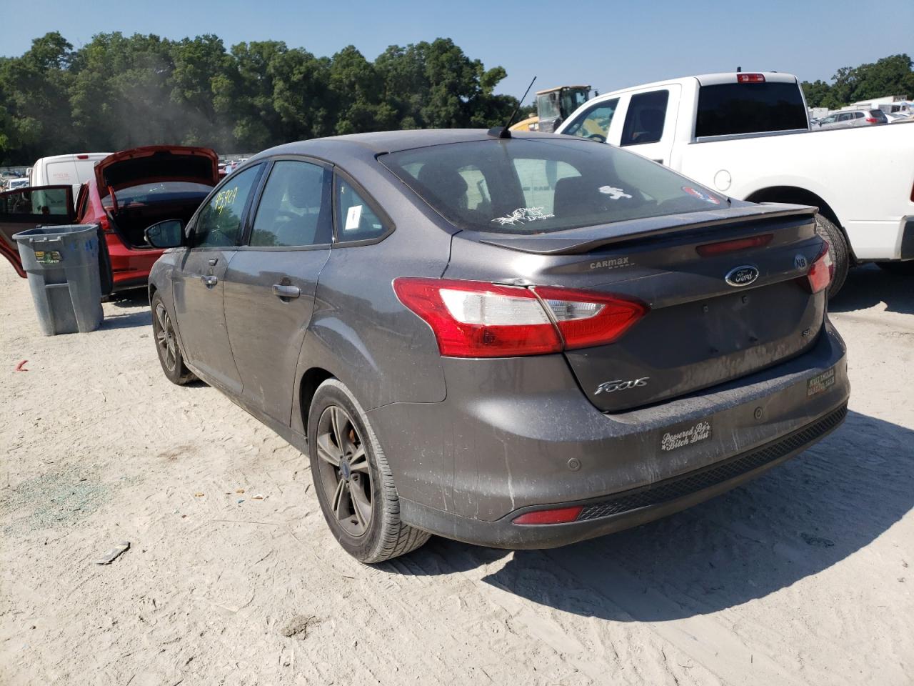 Photo 3 from auction – 2014 FORD FOCUS SE with VIN 1FADP3F22EL445942