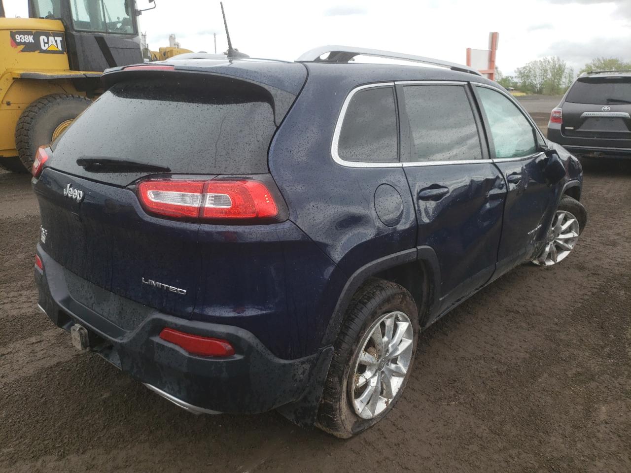 Photo 4 from auction – 2016 JEEP CHEROKEE L with VIN 1C4PJMDS2GW172102