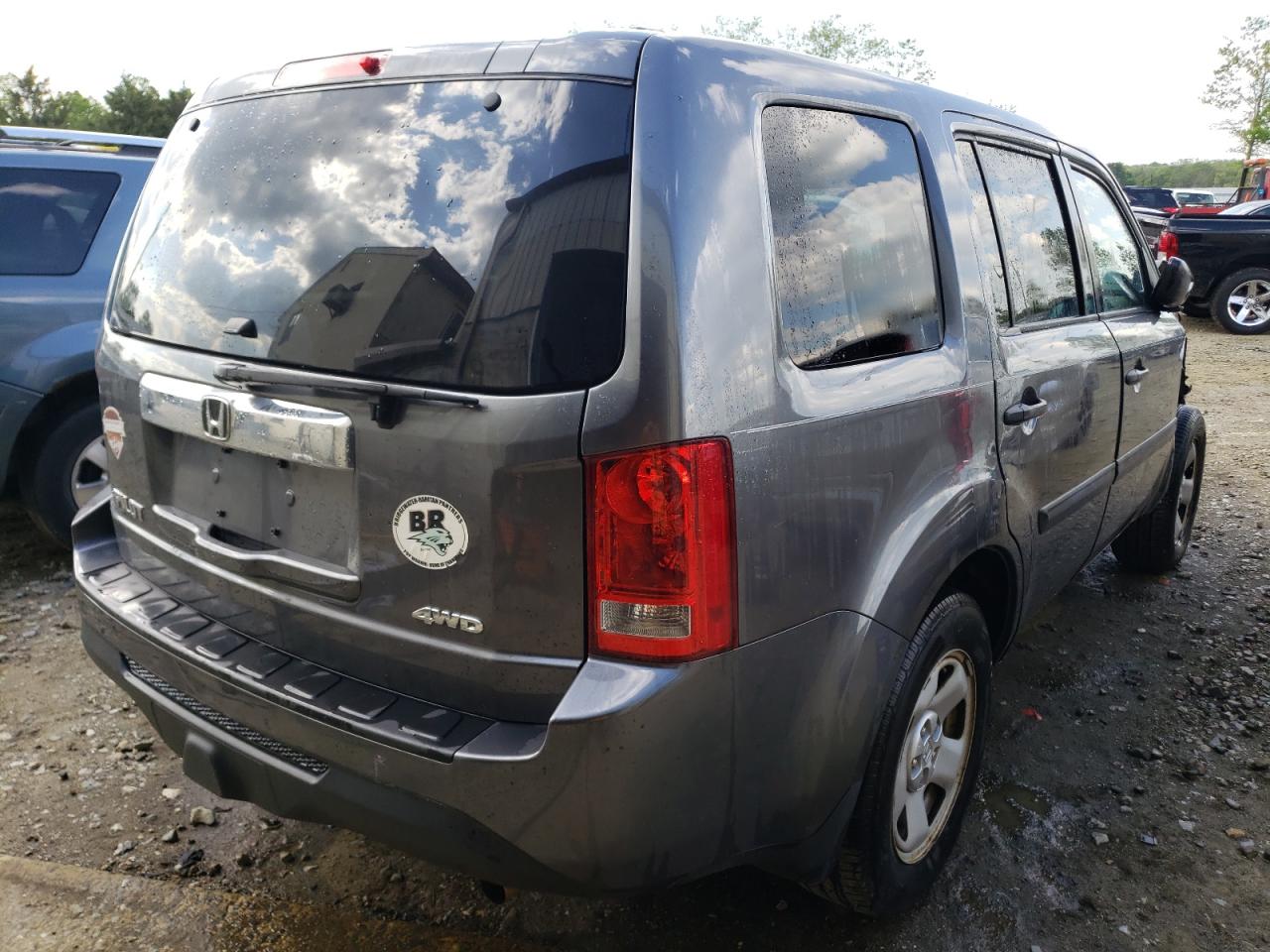 Photo 4 from auction – 2013 HONDA PILOT LX with VIN 5FNYF4H20DB074167
