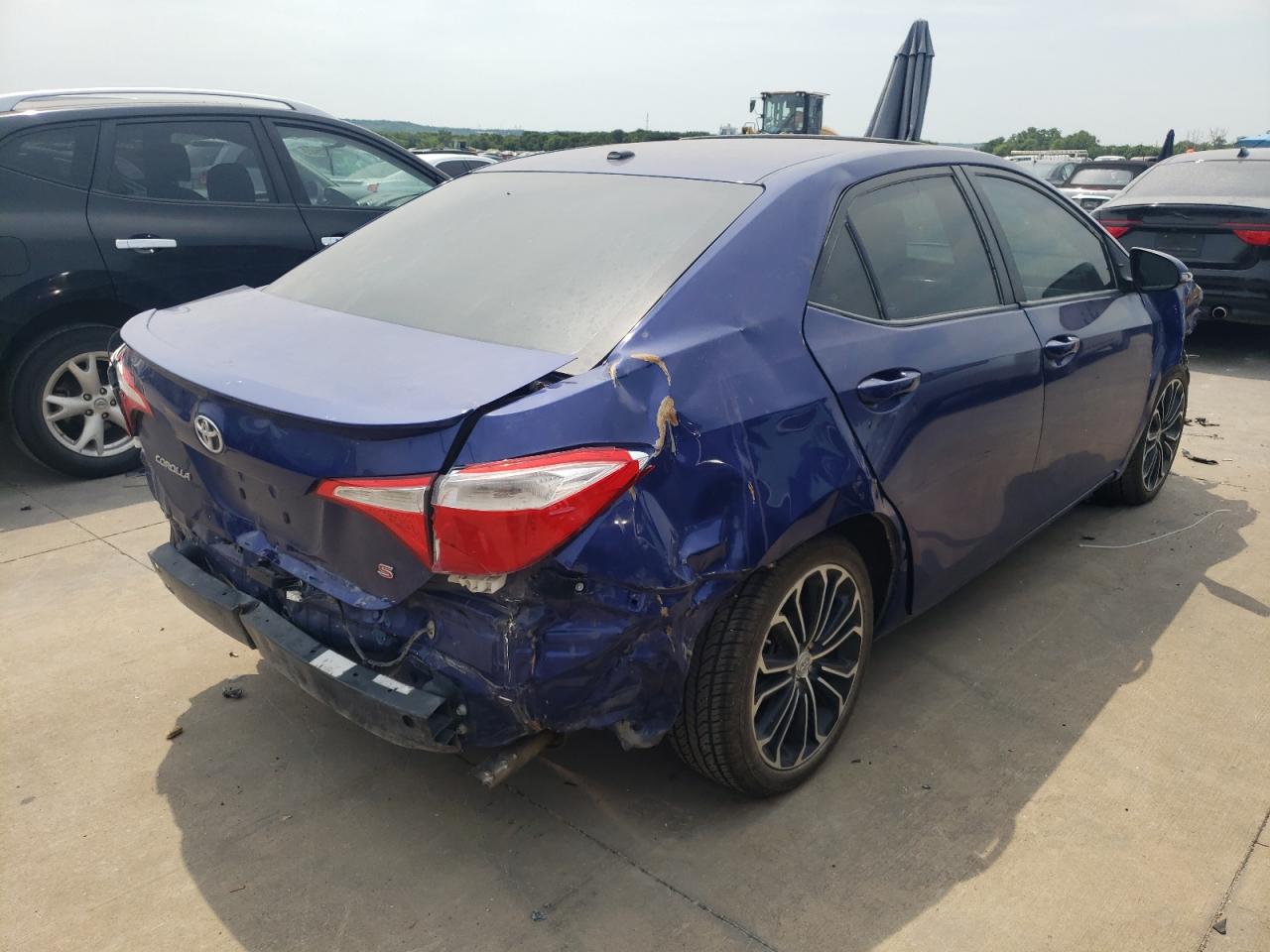 Photo 4 from auction – 2014 TOYOTA COROLLA L with VIN 5YFBURHE0EP072265