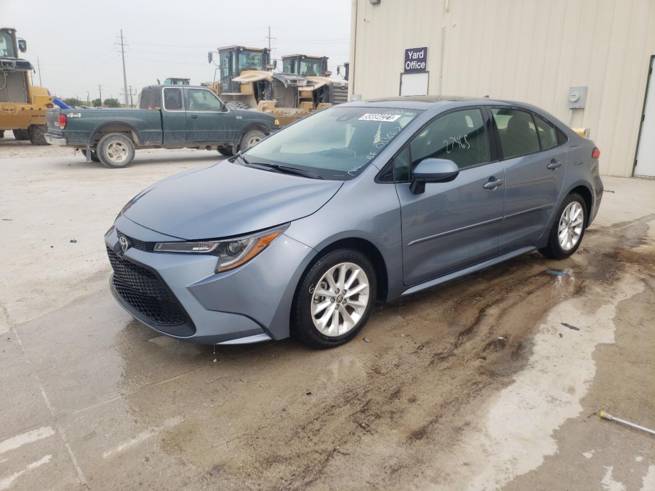 Photo 2 from auction – 2020 TOYOTA COROLLA LE with VIN 5YFHPRAE6LP033866