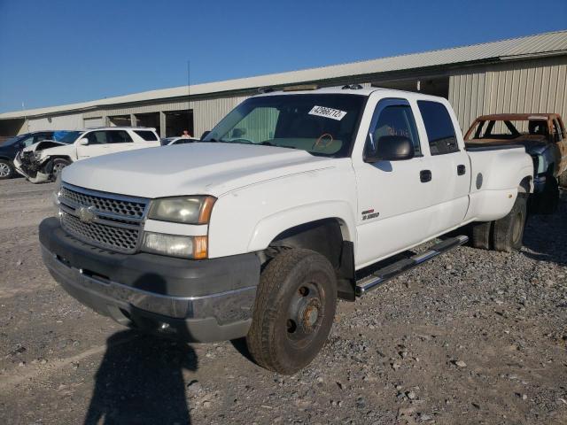 Photo 2 from auction – 2005 CHEVROLET SILVERADO with VIN 1GCJK33295F926382