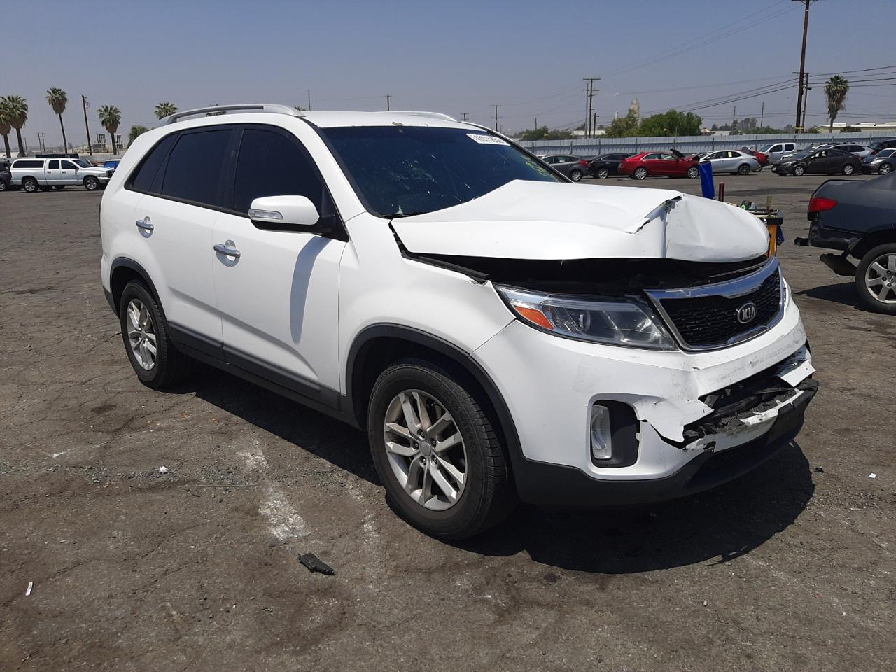 Photo 1 from auction – 2014 KIA SORENTO LX with VIN 5XYKT3A68EG460562