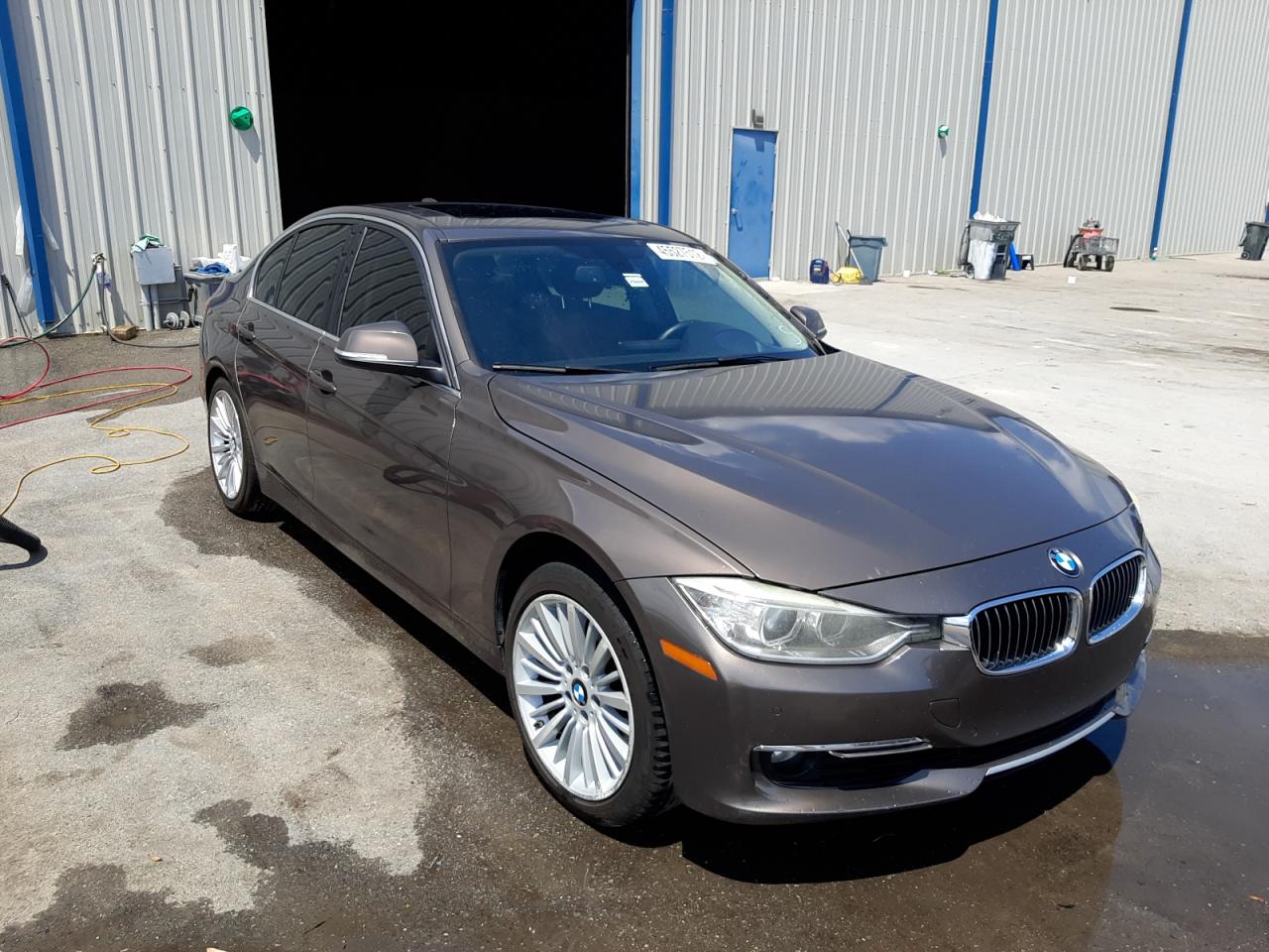 BMW 328 I 2014 with VIN WBA3A5G51ENP28457 - Photo from auction
