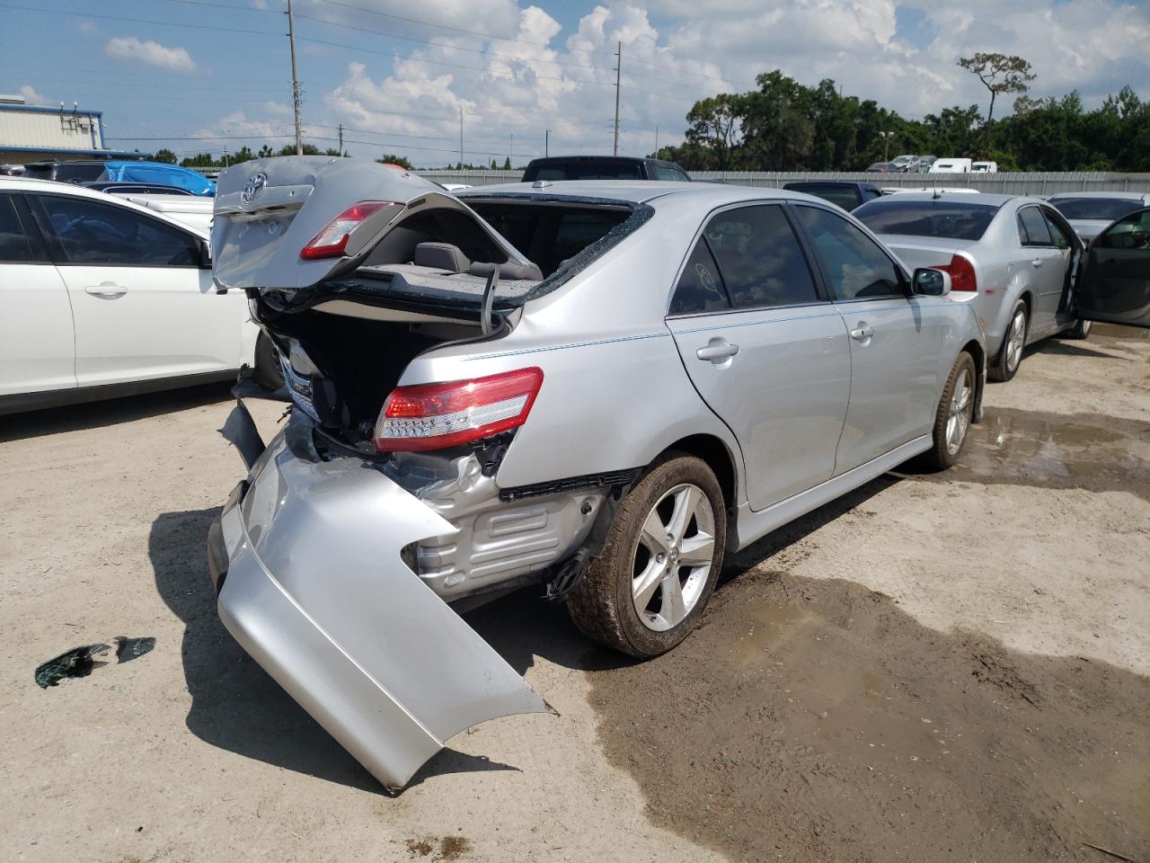 Photo 4 from auction – 2010 TOYOTA CAMRY BASE with VIN 4T1BF3EK5AU530764