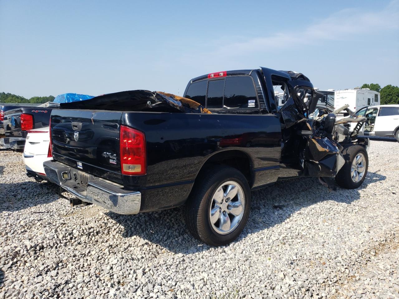 Photo 4 from auction – 2005 DODGE RAM 1500 S with VIN 1D7HU18D95S178981
