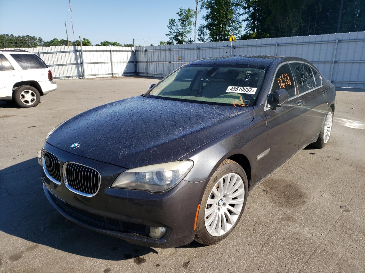 Photo 2 from auction – 2012 BMW 750 LI with VIN WBAKB8C57CC962708
