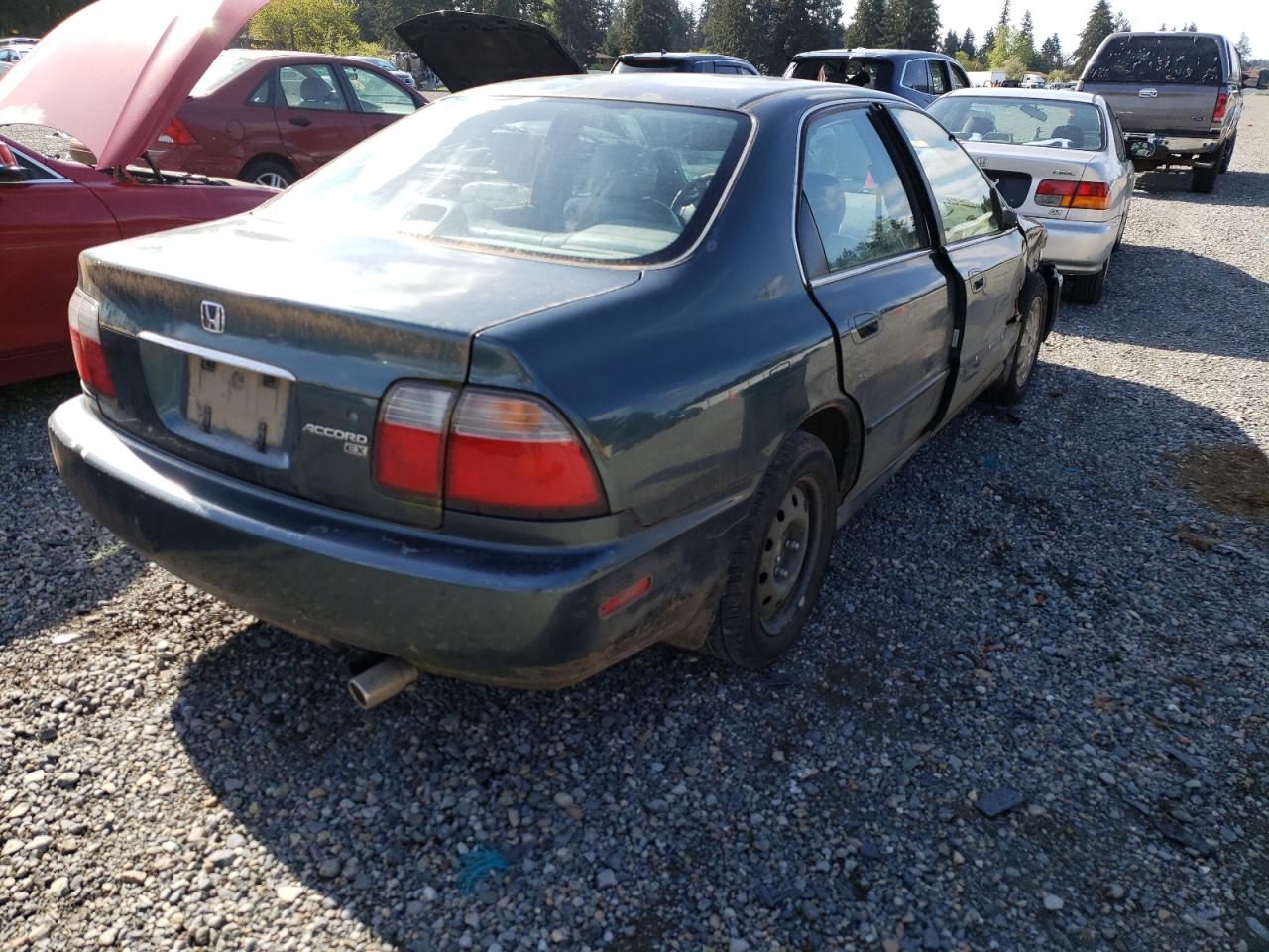 Photo 4 from auction – 1997 HONDA ACCORD EX with VIN 1HGCD5665VA248807