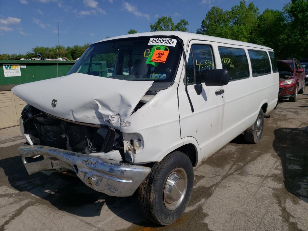 Photo 2 from auction – 1997 DODGE RAM WAGON with VIN 2B5WB35Z8VK586345