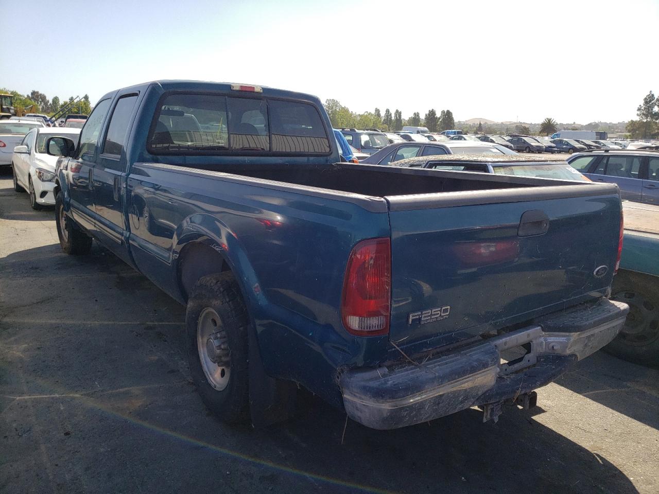 Photo 3 from auction – 2000 FORD F250 SUPER with VIN 1FTNW20S5YEB64540