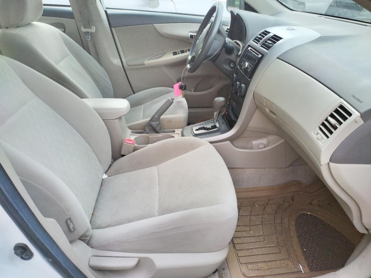 Photo 5 from auction – 2009 TOYOTA COROLLA BA with VIN 1NXBU40E79Z136899