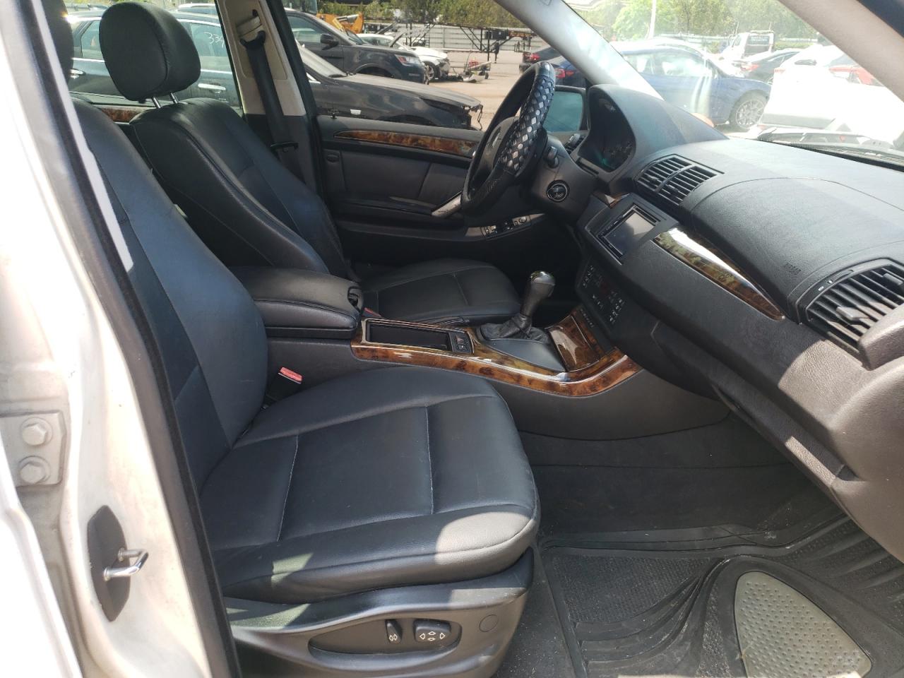Photo 5 from auction – 2002 BMW X5 3.0I with VIN 5UXFA53582LP32968