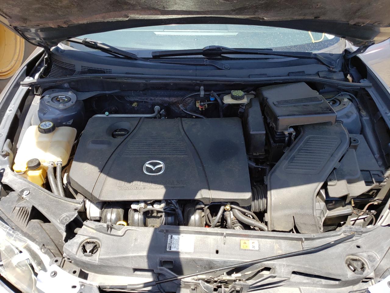 Foto 7 de la subasta – 2005 MAZDA 3 S con VIN JM1BK123751273230