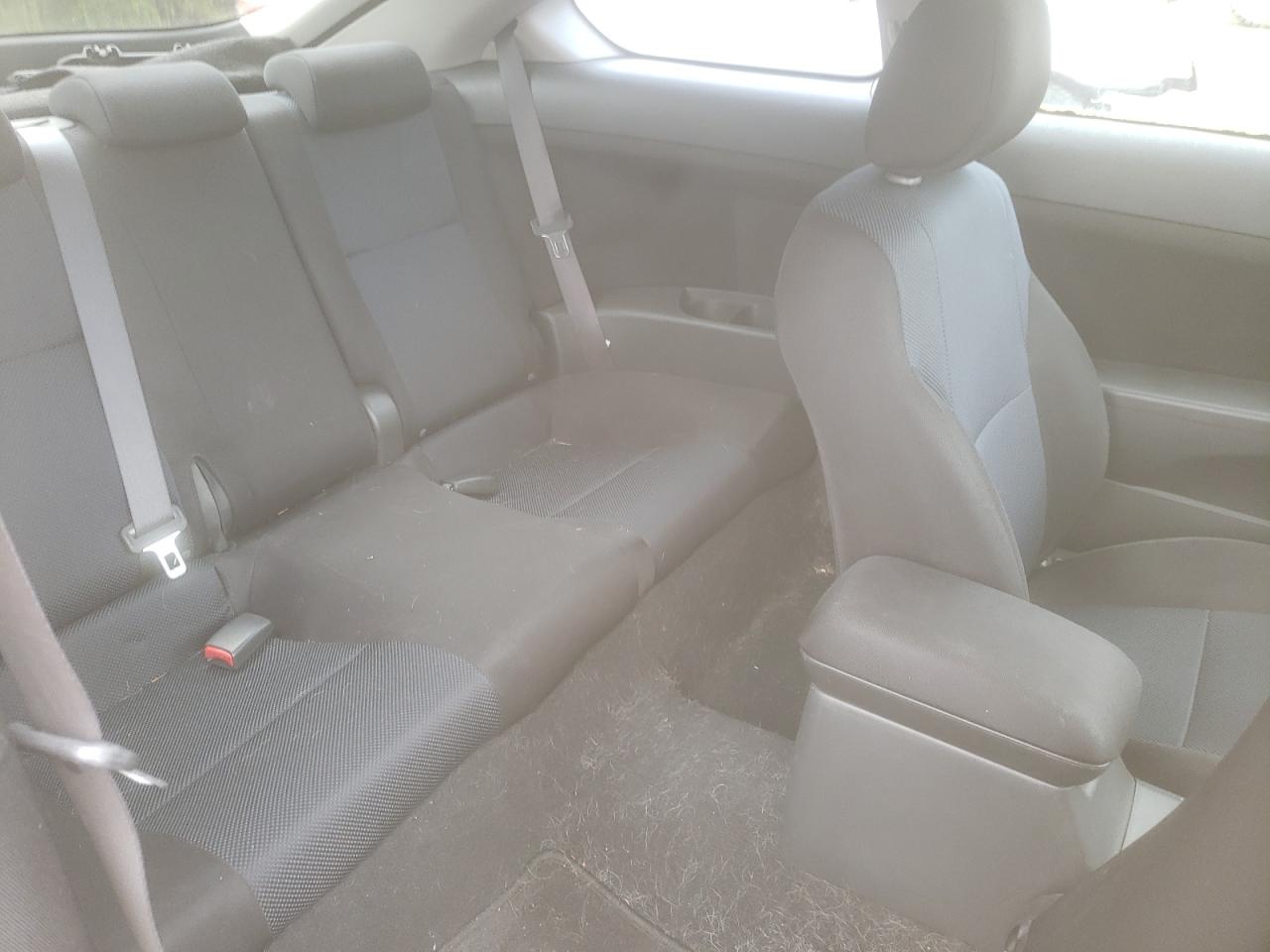 Photo 6 from auction – 2005 TOYOTA SCION TC with VIN JTKDE177950061391
