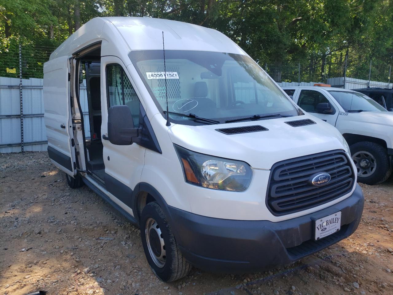FORD TRANSIT T- 2016 with VIN 1FTYR3XM7GKA50430 - Photo from auction
