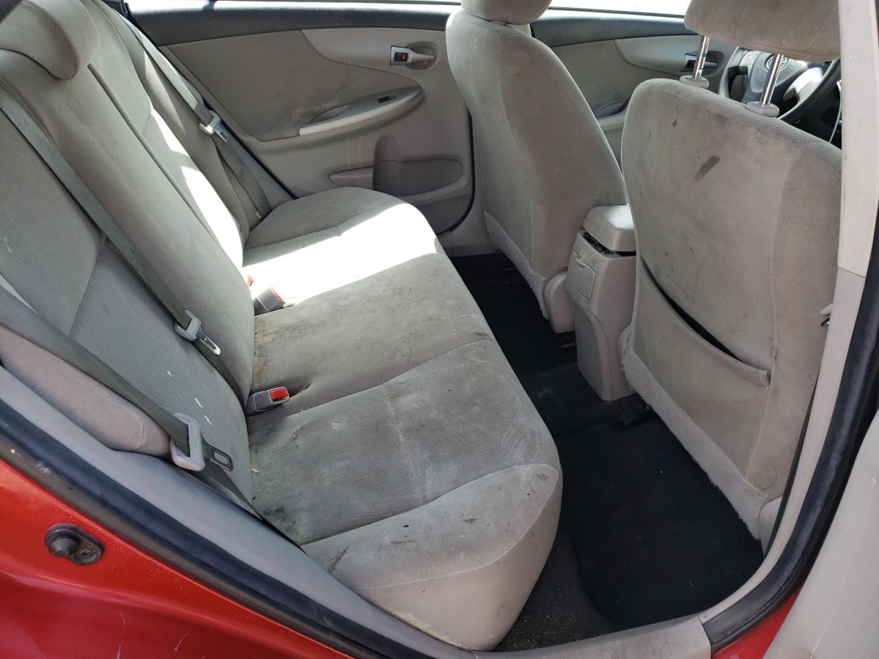 Photo 6 from auction – 2012 TOYOTA COROLLA with VIN 5YFBU4EE6CP019834
