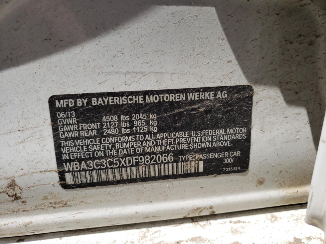 Photo 10 from auction – 2013 BMW 320 I XDRI with VIN WBA3C3C5XDF982066