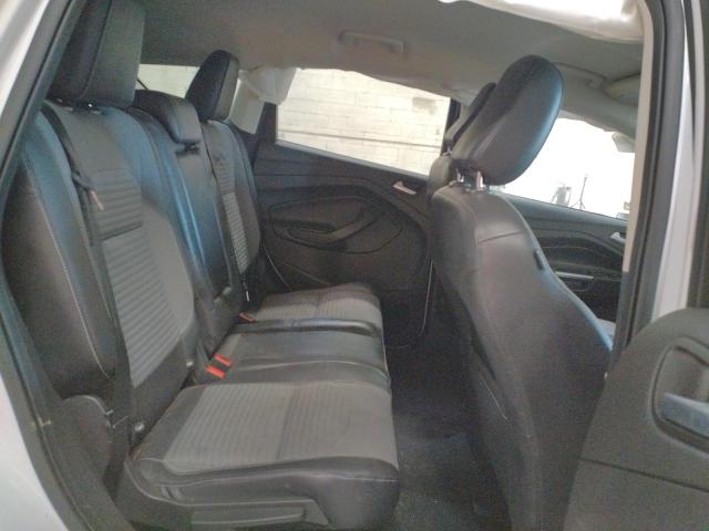 Photo 6 from auction – 2019 FORD ESCAPE SE with VIN 1FMCU0GD7KUA06976