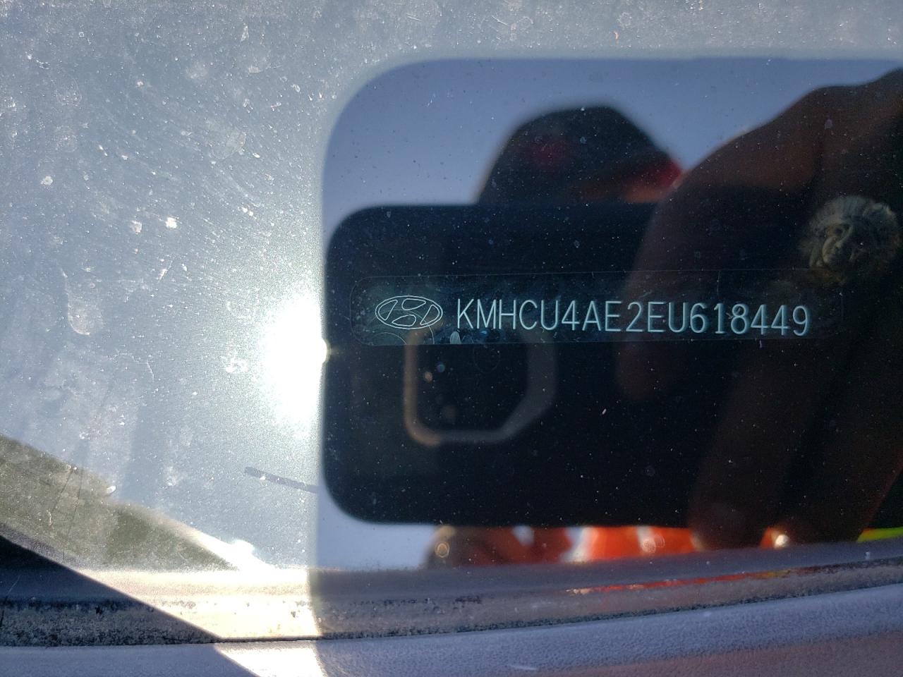 Photo 10 from auction – 2014 HYUNDAI ACCENT GLS with VIN KMHCU4AE2EU618449
