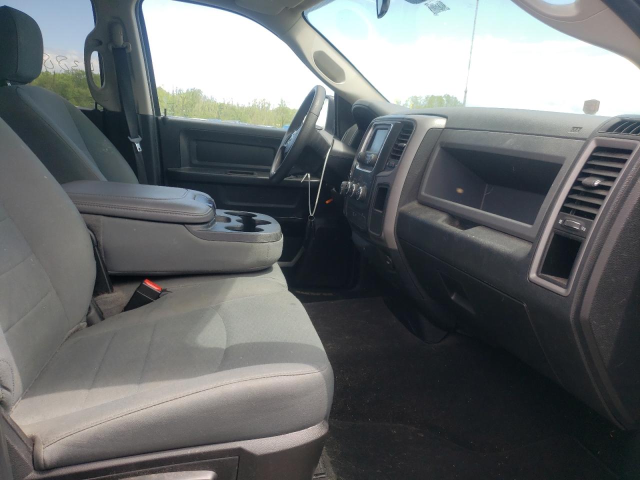 Photo 5 from auction – 2018 RAM 1500 ST with VIN 1C6RR7FT1JS242106